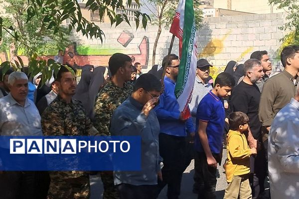 همبستگی مردم ولایتمدار نسیم‌شهر در راهپیمایی علیه رژیم صهیونیستی