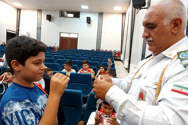 برگزاری کارگاه آموزش مهارت‌های تشکیلات پیشتازان در باقرشهر 