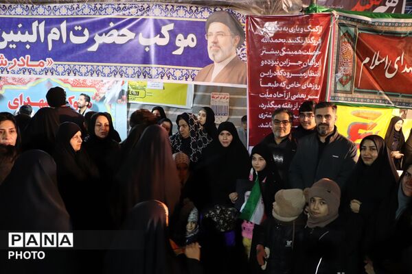 فریاد استکبارستیزی در شبِ جمهوری اسلامی 