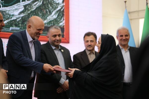 زنگ سپاس معلم در مدرسه بعثت تبریز