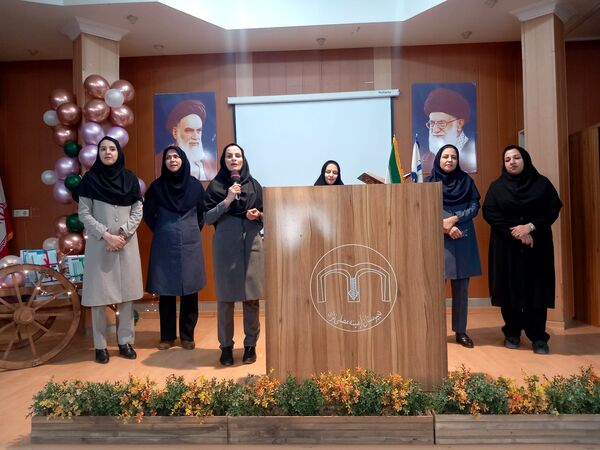جشن جوانه ها باشور و شوق دانش آموزان در دبیرستان آرمینه مصلی نژادمشهد