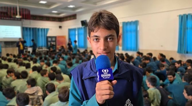 آیین گرامیداشت هفته فرهنگ و هنر در دبیرستان رسولیان