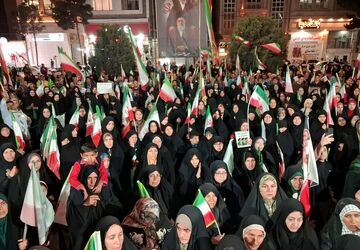 برای پنجاه و نهمین شب بلوار فضل شهرستان نیشابور شاهد حماسه مردم شد