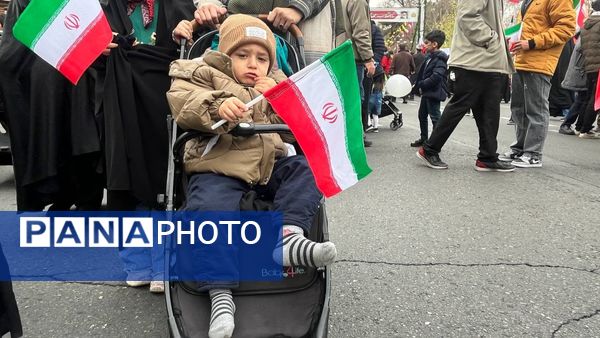 راهپیمایى ٢٢ بهمن در چهل و هفتمین سالگرد پیروزى انقلاب اسلامى