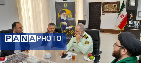 نشست صمیمی شورای معاونان آموزش و پرورش قم با فرمانده پلیس 
