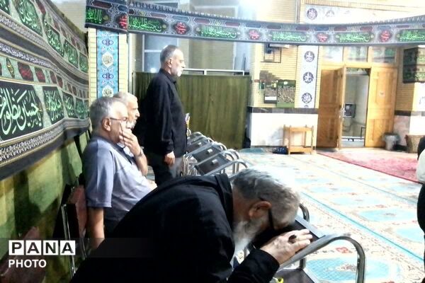 عزاداری دهه سوم محرم الحرام و یادبود رهبر شهید