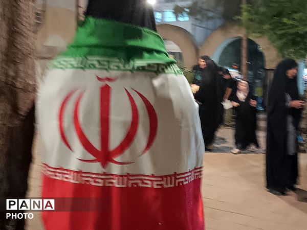 دومین اربعین حضور مردم غیور نیشابور همزمان با دومین سالگرد شهادت شهدای خدمت