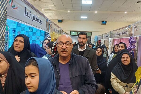 جشنواره رنگ و فرهنگ در کانون شهید آوینی فشافویه؛تجلی هویت و هنر ایرانی