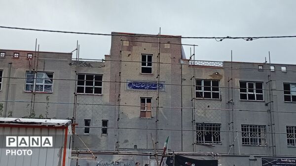  تخریب منازل پردیسان قم در بمباران هوایی دشمنان