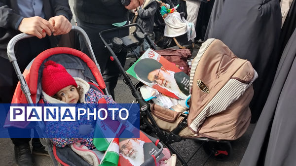 ۲۲بهمن مشتی به دهان دشمن