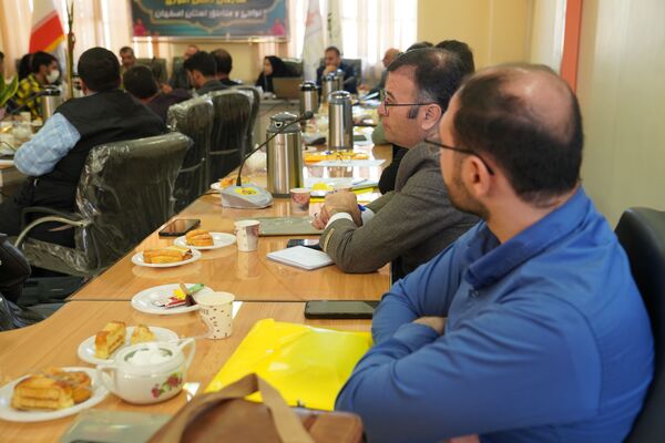 گردهمایی مسئولین و کارشناسان سازمان دانش‌آموزی نواحی و مناطق استان اصفهان