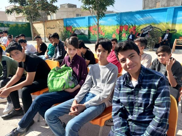 نواختن زنگ مهر و ایثار در شهرستان شیروان