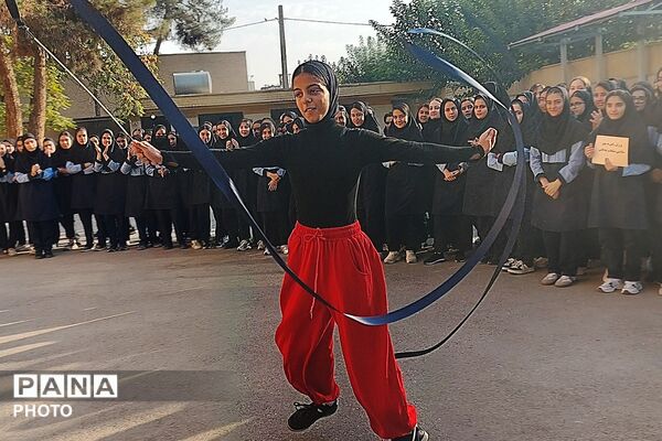  المپیاد ورزشی در دبیرستان نمونه دولتی ولایت بهارستان‌دو