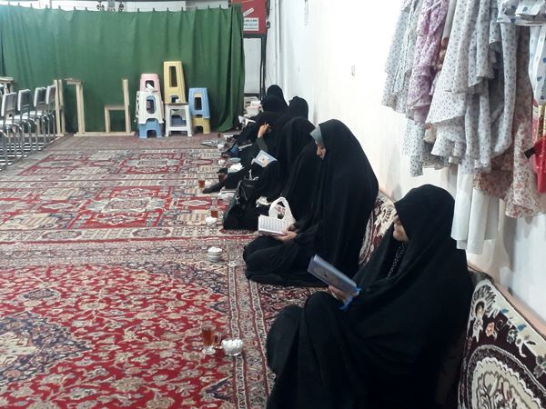قرائت دعای پرفیض ندبه در مسجد ابوالفضلی بار