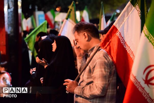 شصت‌و یکمین موج  حضور مردم کرج در بیعت با رهبری