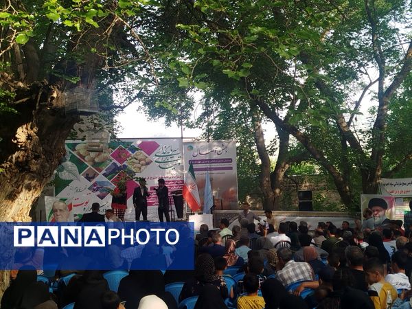 جشنواره توت سفید در هوراند