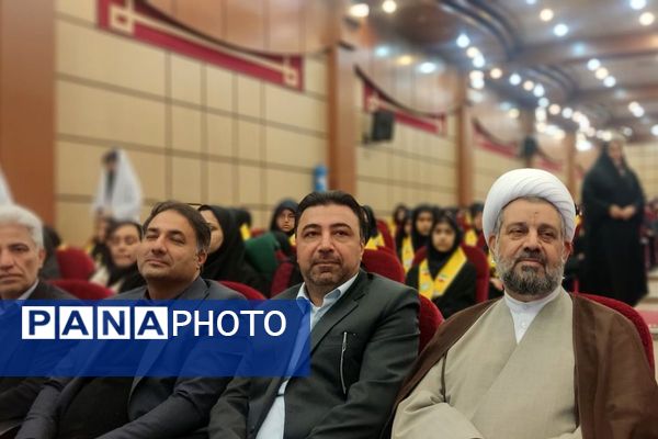  همایش یاوران انقلاب در اداره آموزش و پرورش رباط‌کریم