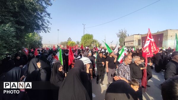 قم داغدار رهبر شهید