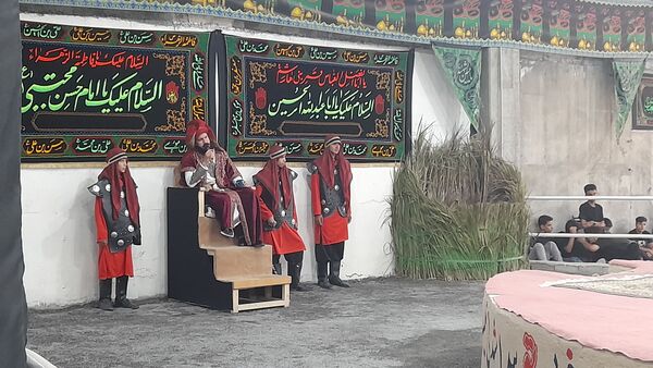 مراسم تعزیه‌خوانی، در روستای مارکده‌