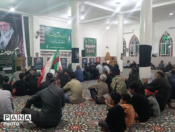  آیین بزرگداشت «امام شهید امت» و تکریم خانواده‌های شهدا در سندرک