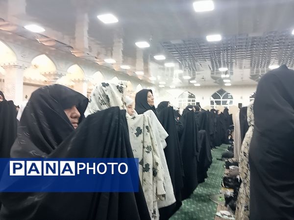 نماز جماعت همزمان با شب لیلة الرغائب در شهرستان کاشمر 