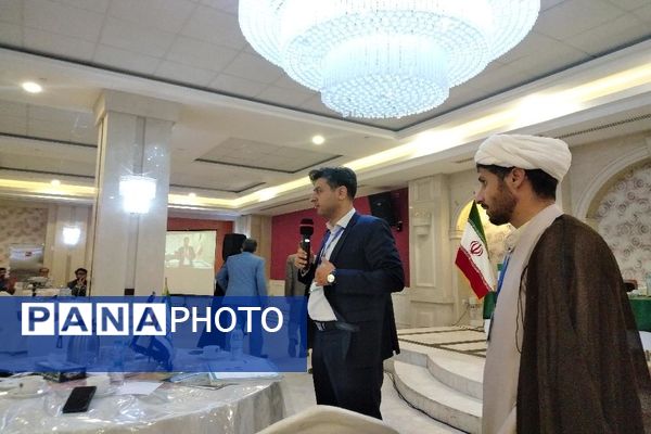 دوره و کارگاه تعاملی مربی، راهبر نسل جدید در مشهد