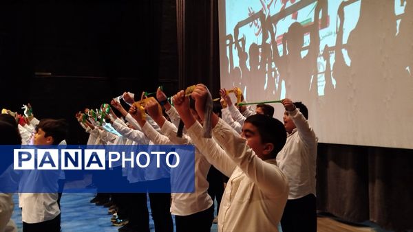 جشن یوم الله 22 بهمن در فرهنگسرای سیمرغ نیشابور