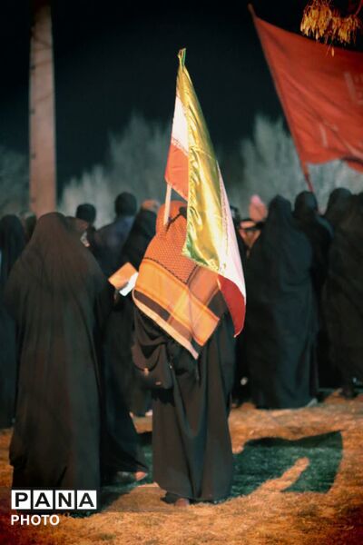 تجدید عهد با خون شهدا؛ «کفن‌پوشان» همدان شبانه بر آرمان‌های انقلاب ایستادند