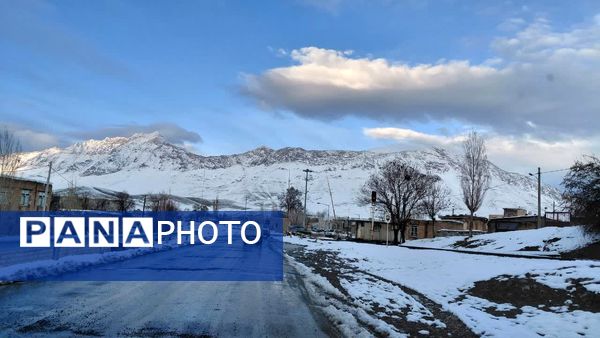 بارش اولین برف پاییزی در روستای نورآباد شازند