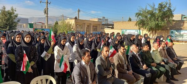مراسم نکوداشت هفته پدافند غیرعامل در مدارس شهرستان هلیلان