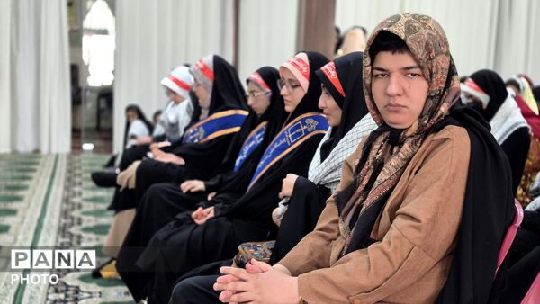 شکوه حضور دختران در روز دختر