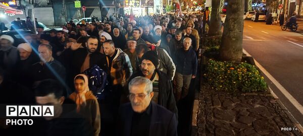 لنگرود در عزای رهبرش شب‌ها بیدار است