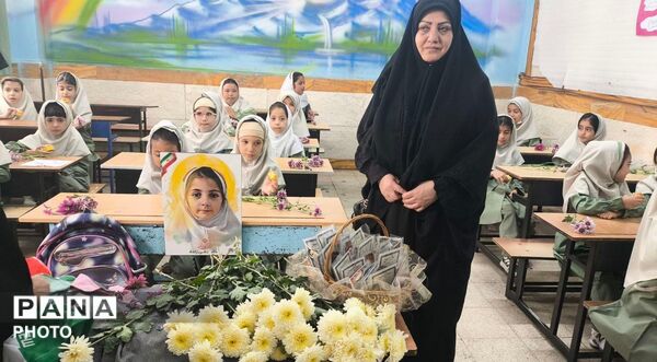 گرامی‌داشت شهیده ستیا تقی‌زاده دانش‌آموز جنگ رمضان مدرسه حاج جعفر بیگلری ناحیه 4 کرج 