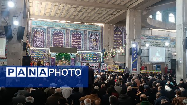 نماز عبادی و سیاسی جمعه در اولین روز از دهه فجر در نیشابور 