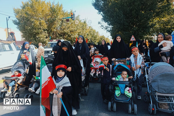 اجتماع بزرگ جان‌فدایان در خیابان ۱۷ شهریور آباده