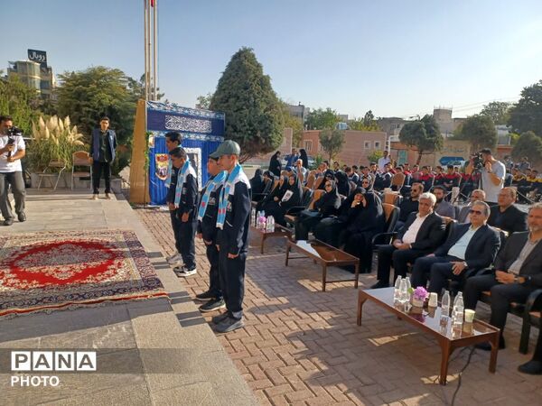 زنگ مهر، ایثار، شهادت و نماز  در هنرستان دارالفنون