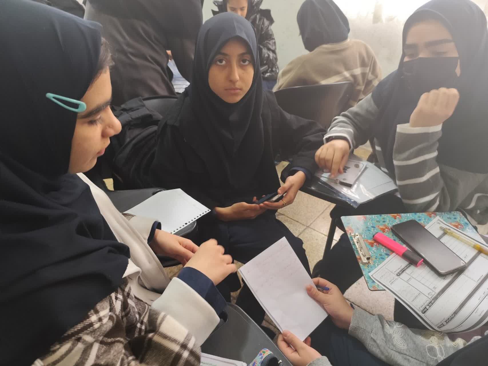  لیگ جت (جهاد تبیین) با حضور فعال دانش‌آموزان ناحیه 2 شیراز