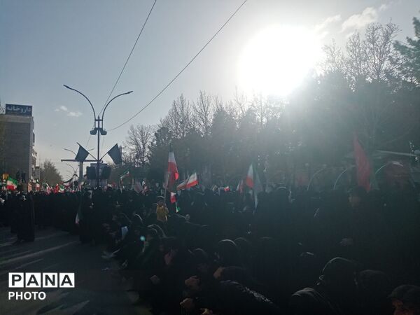 بیعت مردم ولایت مدار کاشمر با سومین رهبر انقلاب اسلامی 