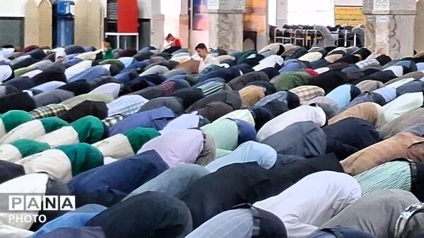 اقامه نماز باران در کاشمر
