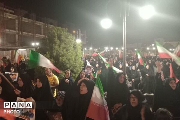 شکوه بیعت اهالی زرقان با آرمان‌های رهبر شهید
