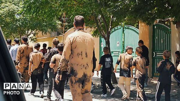 تجلی عشق حسینی مردم کوهدشت در روز عاشورا
