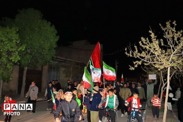 شور انقلابی مردم روستای باقرآباد قم