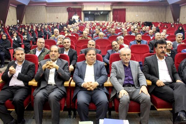 خلاقیت و بهره‌گیری از دانش روز در مدیریت مدارس ضروریست