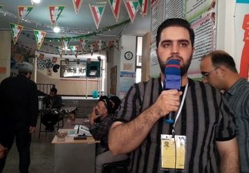 برگزاری چهاردهمین دوره انتخابات ریاست‌جمهوری در مدرسه آفرینش شهر کوشک 
