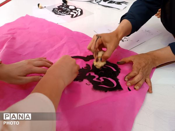 فردوسی در قاب هنر کودکان فارسان