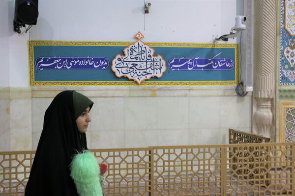 اجتماع عظیم دختران دانشجوی کشور در حرم حضرت معصومه(س)