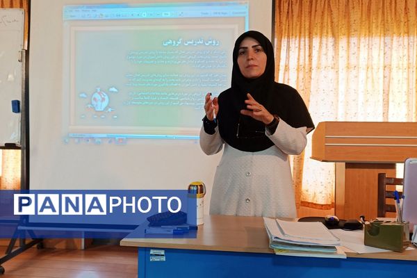 کارگاه دانش افزایی سرگروههای اجتماعات