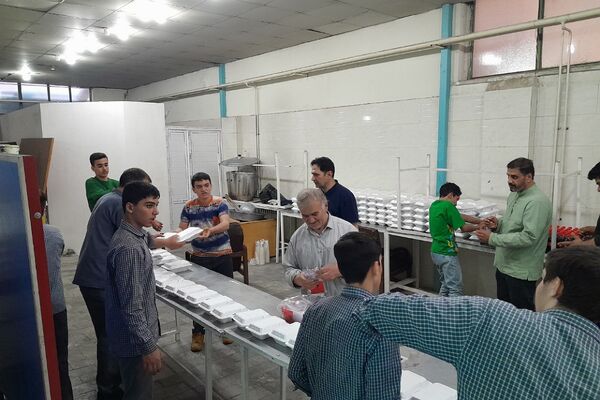 محفل انس با قرآن کریم در دبیرستان تهرانی باقرشهر