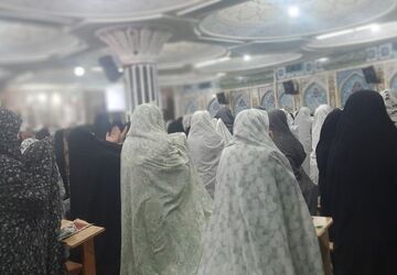 نماز جمعه در مصلی شهرکرد