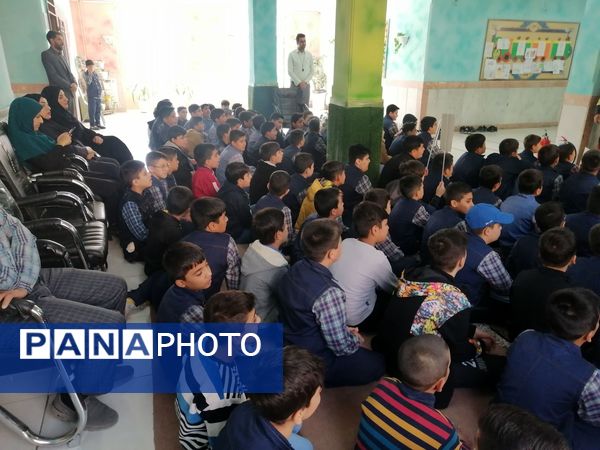 برپایی یادمان شهید مقاومت در دبستان پسرانه سرافراز ناحیه۷ 